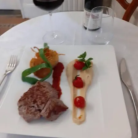 Logis Le Grand Du Louvre