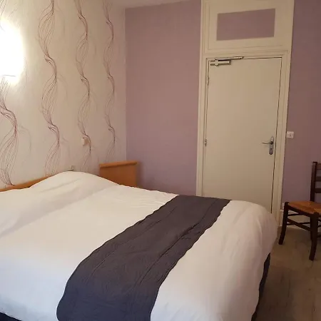 Logis Le Grand Du Louvre 2*