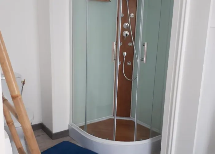 Hotel Logis Le Grand Du Louvre Valognes